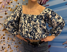 Load image into Gallery viewer, Floral Off-the-Shoulder Too