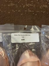 Load image into Gallery viewer, Suffolk Stellar Pink Standard Pointe Shoe 5.5 XXN