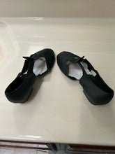 Load image into Gallery viewer, Bloch Grecian Sandal
