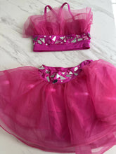 Load image into Gallery viewer, Kelle LC three Piece Costume with Gloves
