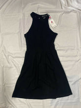 Load image into Gallery viewer, Berydress Women's black halter
