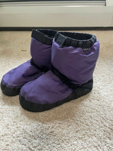 Load image into Gallery viewer, Block Women&#39;s Warm-up Bootie
