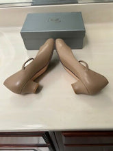 Load image into Gallery viewer, Stelle Character Shoe
