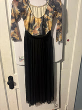 Load image into Gallery viewer, Yellow flower long dress
