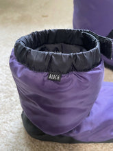 Load image into Gallery viewer, Block Women&#39;s Warm-up Bootie

