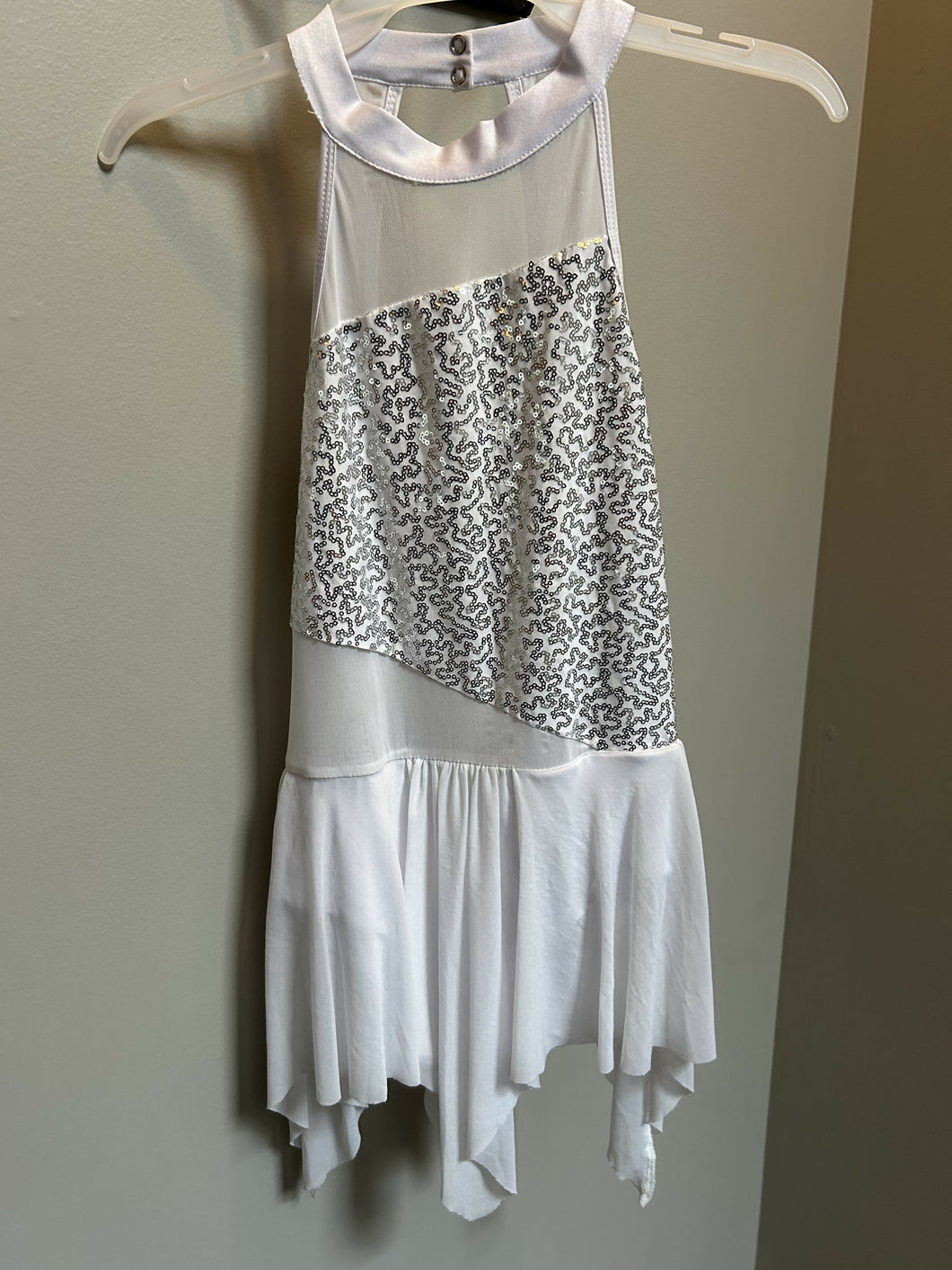 White Size 14