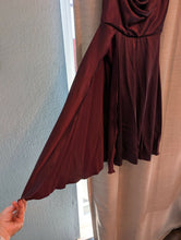 Load image into Gallery viewer, Weissman purple dress
