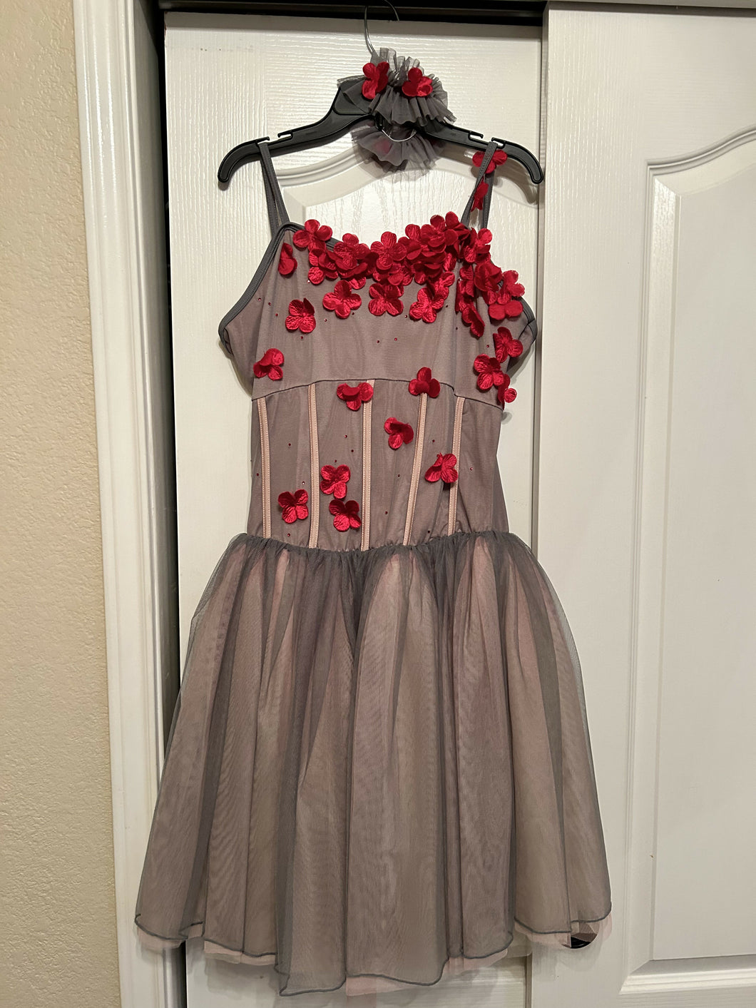 Ballet Costume (gray/pink)