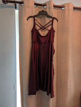 Load image into Gallery viewer, Weissman purple dress
